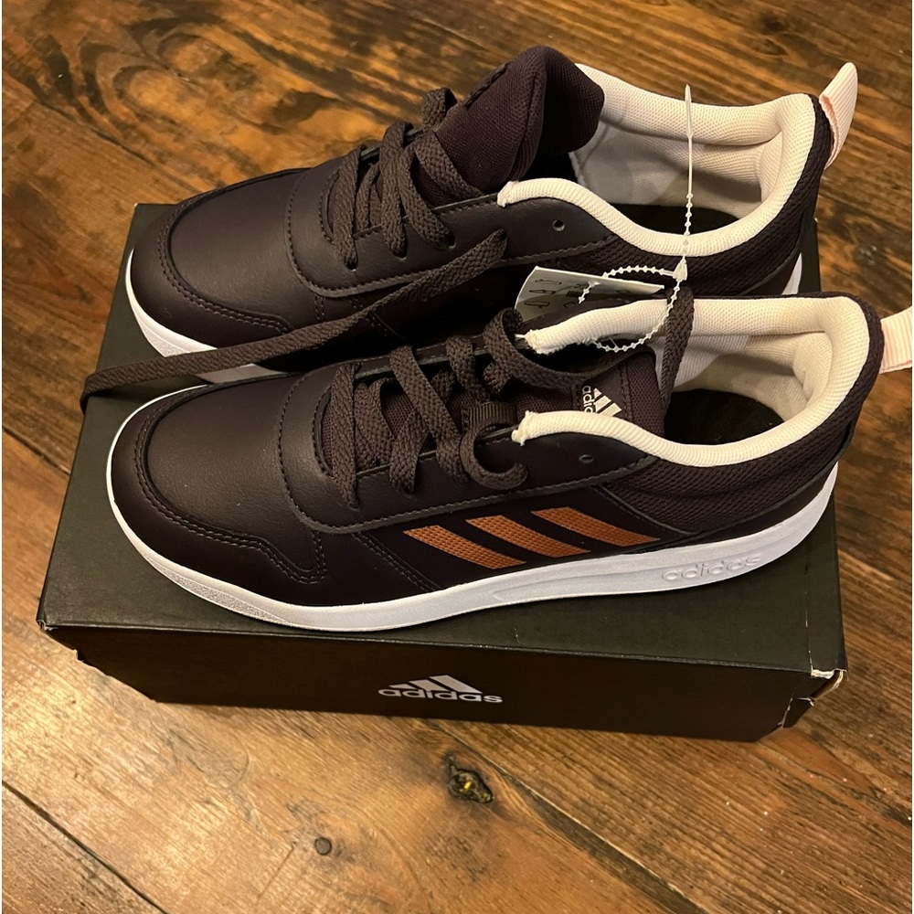 NWT adidas shoes dark maroon